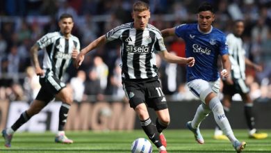 إيفرتون ضد نيوكاسل