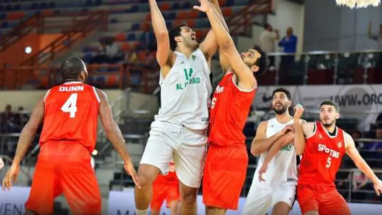 الزمالك يهزم الأهلي في السلة