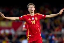 ريال مدريد يتعاقد مع دين هويسين