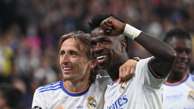 فينيسيوس يودع مودريتش