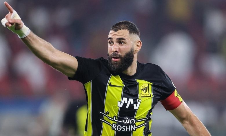 عقد بنزيما الاتحاد