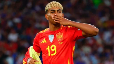 الإسباني لامين يامال نجم برشلونة والمنتخب الإسباني