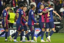 "يويفا يفرض غرامة قاسية على برشلونة.. هل سينجو العملاق الكتالوني من الأزمة المالية؟" 2 2025 04 09 12021397 epa.jpg