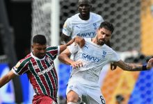 الهلال يغير خطط معسكره التحضيري للموسم الجديد بسبب خلافات مالية. الإدارة تسعى لتأمين بديل مناسب.
