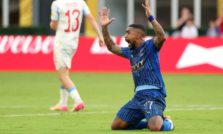 مالكوم يودع الهلال