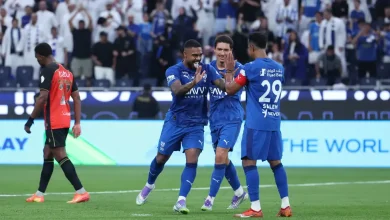الهلال ضد الرياض