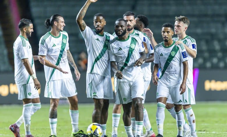 رحيل الحريجي والعمار من الأهلي