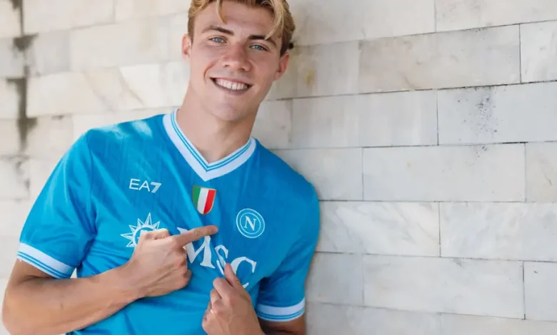 قائمة نابولي في دوري أبطال أوروبا