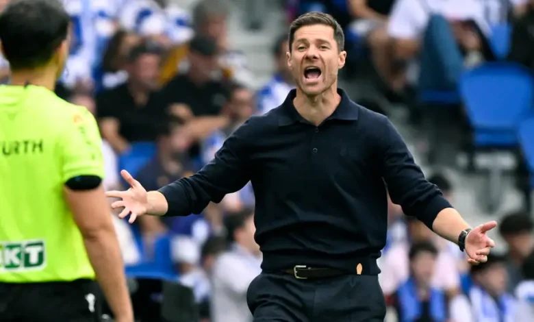 ألونسو طرد هويسن