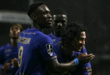 موناكو ضد أوكسير