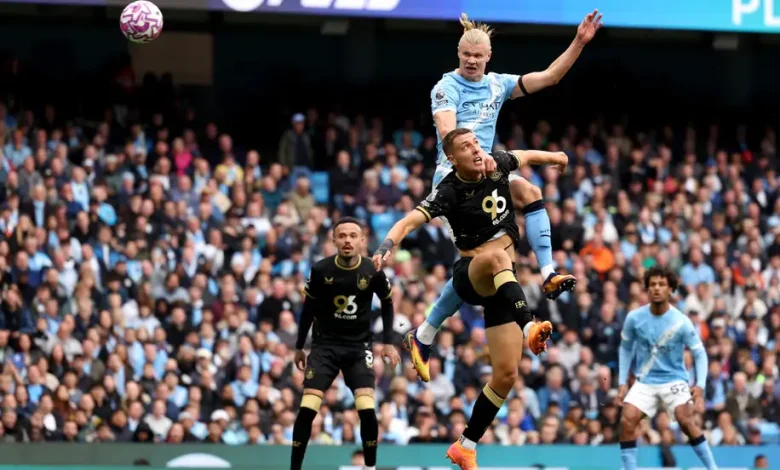 فيديو مانشستر سيتي يمزق شباك بيرنلي بخماسية ويقترب من قمة الدوري الإنجليزي 1 مانشستر سيتي ضد بيرنلي