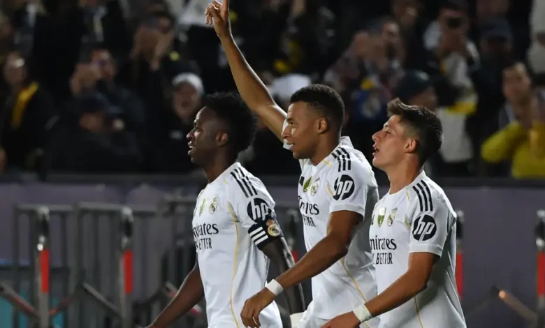 مبابي ملك الهاتريك