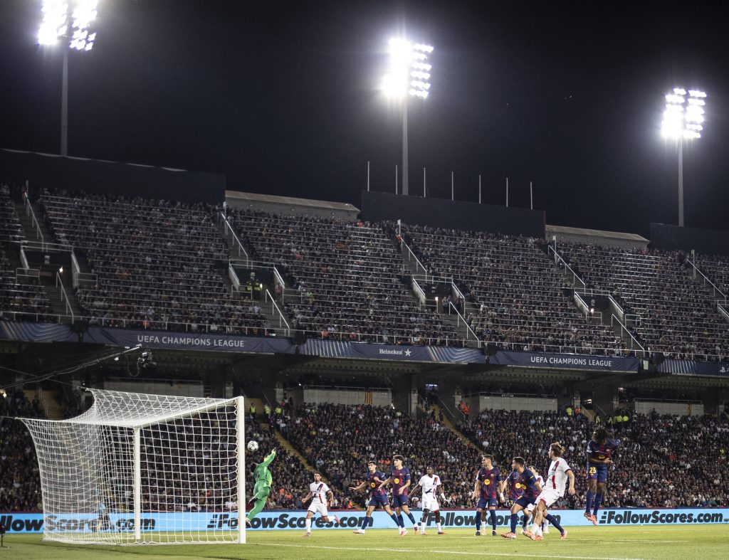 مؤتمر فليك قبل مباراة برشلونة ضد إشبيلية "إصابة لامين والخسارة أمام باريس" 3 GettyImages 2238203723 1024x787 1