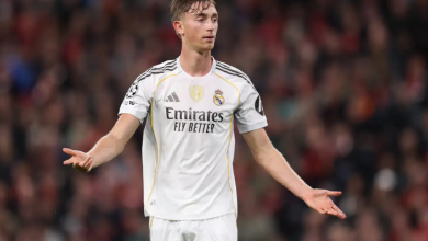 دين هويسين: أريد قتل يامال في الملعب.. لكننا أصدقاء خارجه والإعلام يضخم أمور فينيسيوس 2 دين هويسين يامال