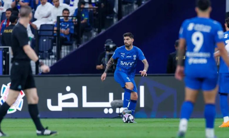 الهلال ضد الفتح