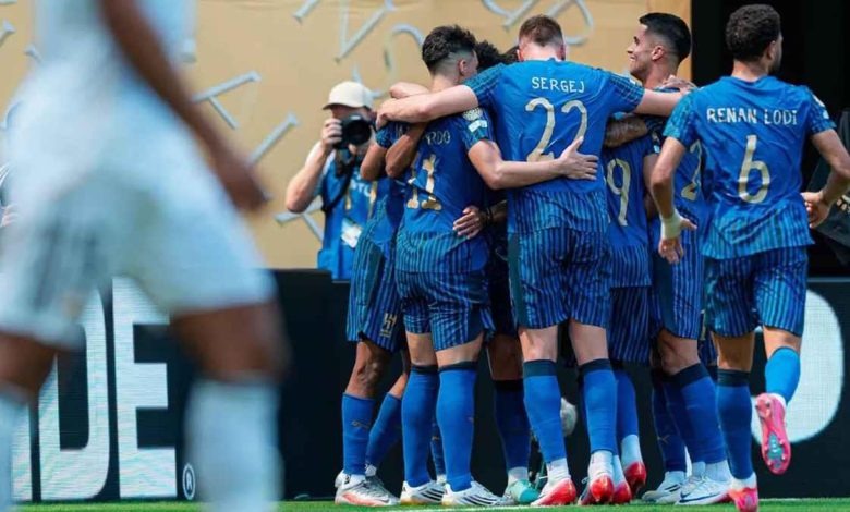 rss ai image 1764746680 692fe5b841918