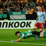 ريال بيتيس ضد فينورد