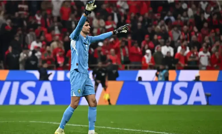 ياسين بونو أفضل رياضي