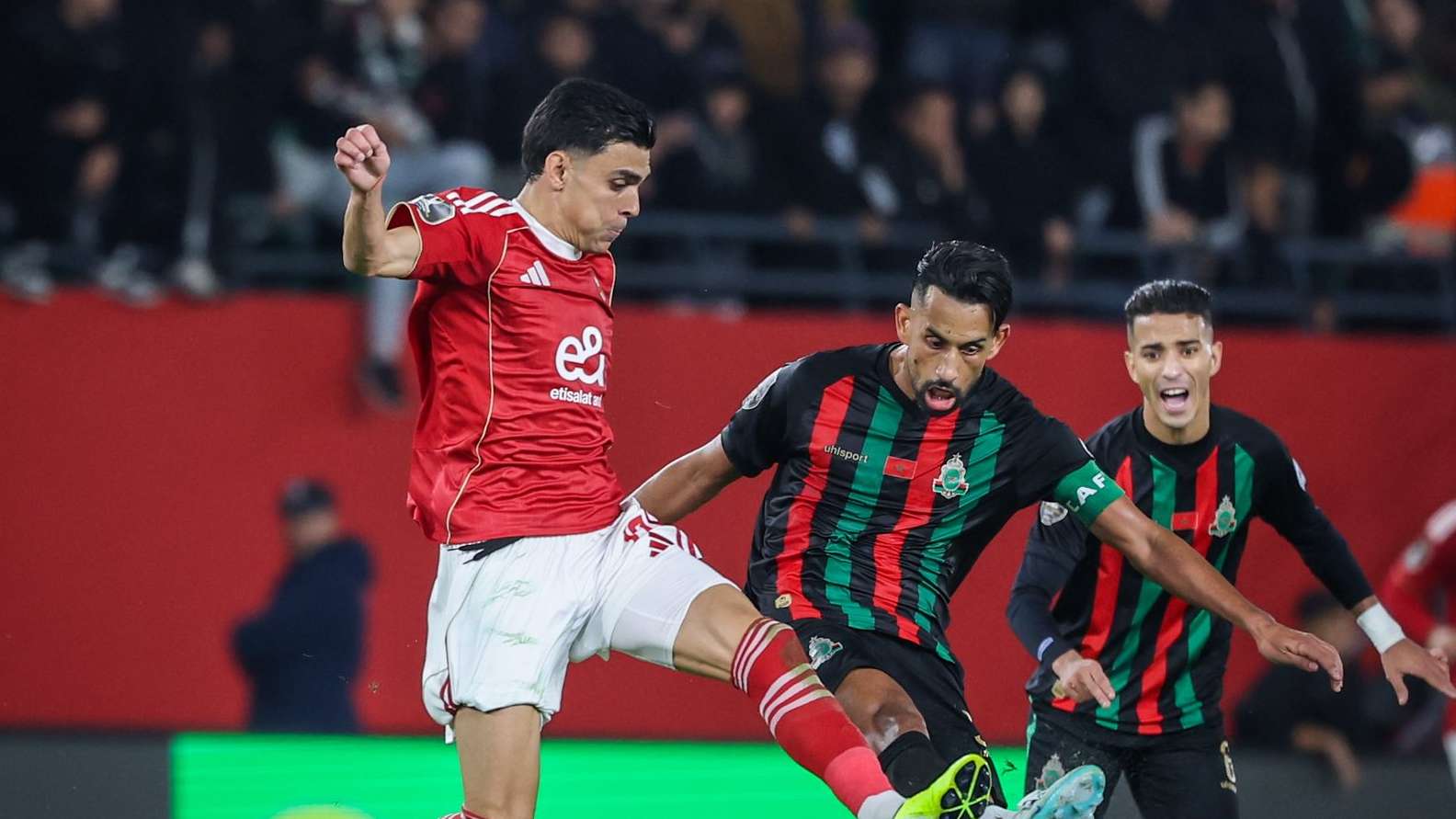 يوسف شيبو يتجاهل أحداث مباراة الأهلي والجيش الملكي: هل هي دبلوماسية أم تجاهل للواقع؟