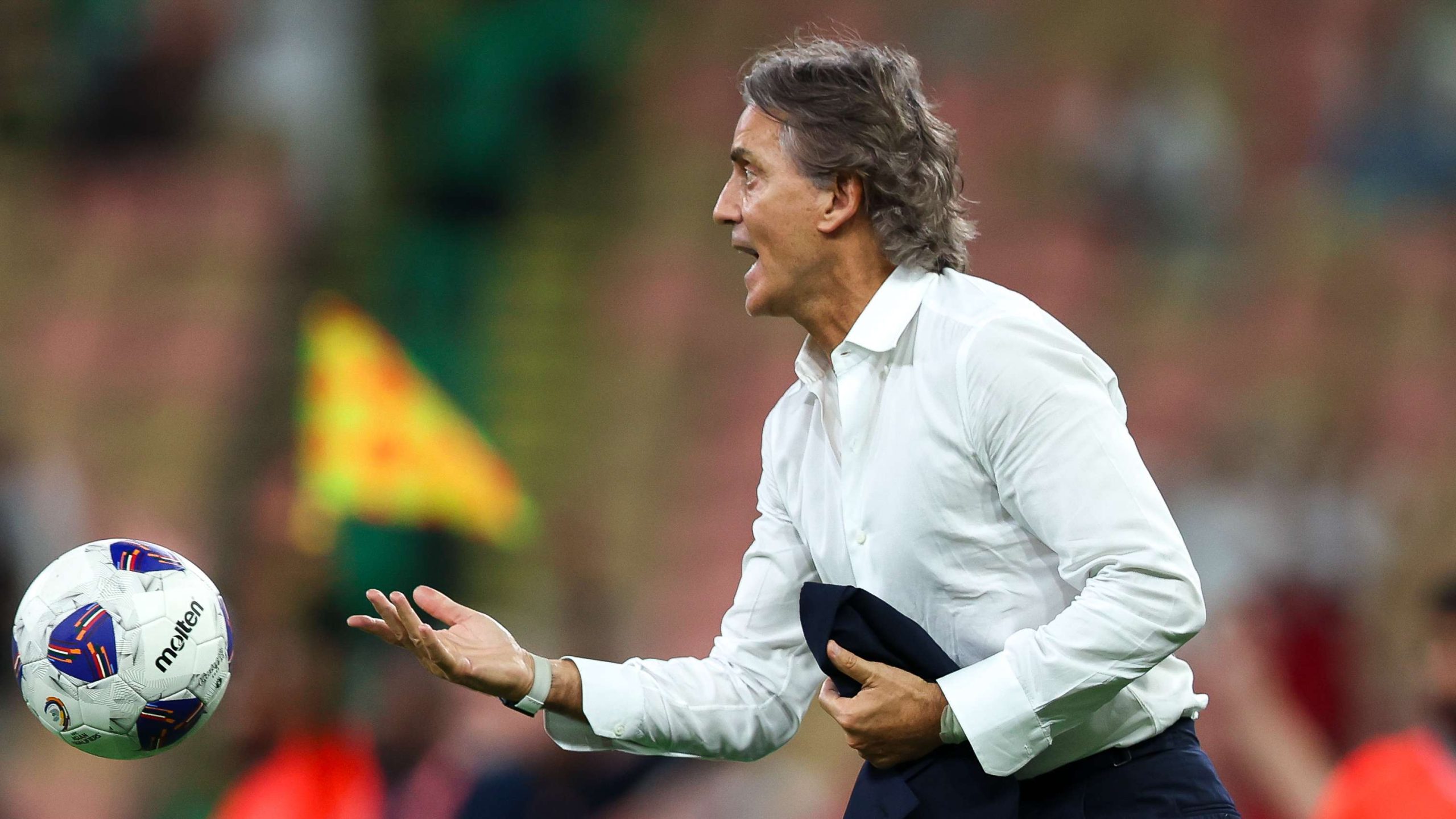 مانشيني يفجر مفاجأة: رحيل بنزيما لم يؤثر على الاتحاد!