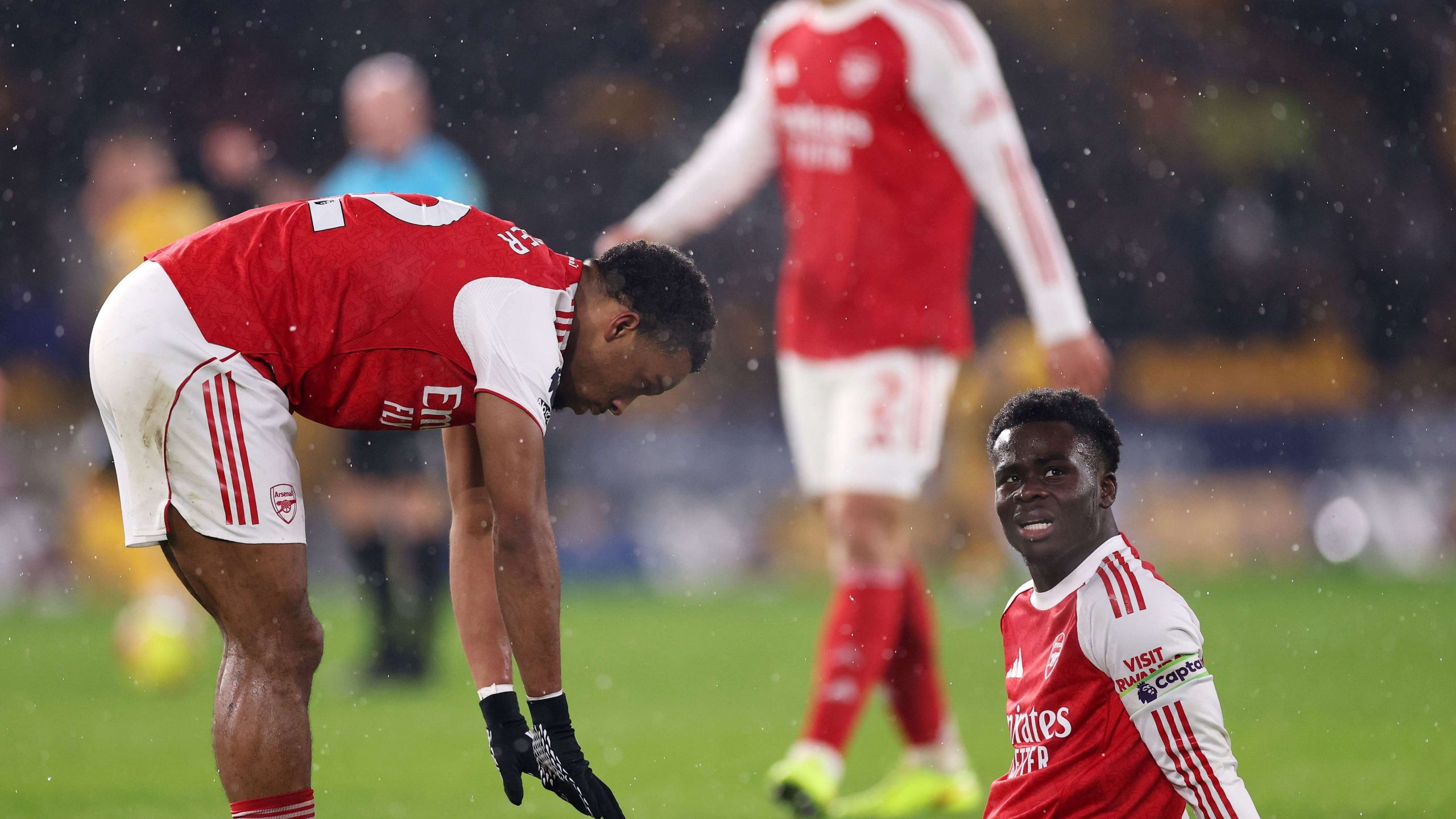ضربة موجعة لآرسنال: إصابات وسوء حظ قبل موقعتي توتنهام وتشيلسي!