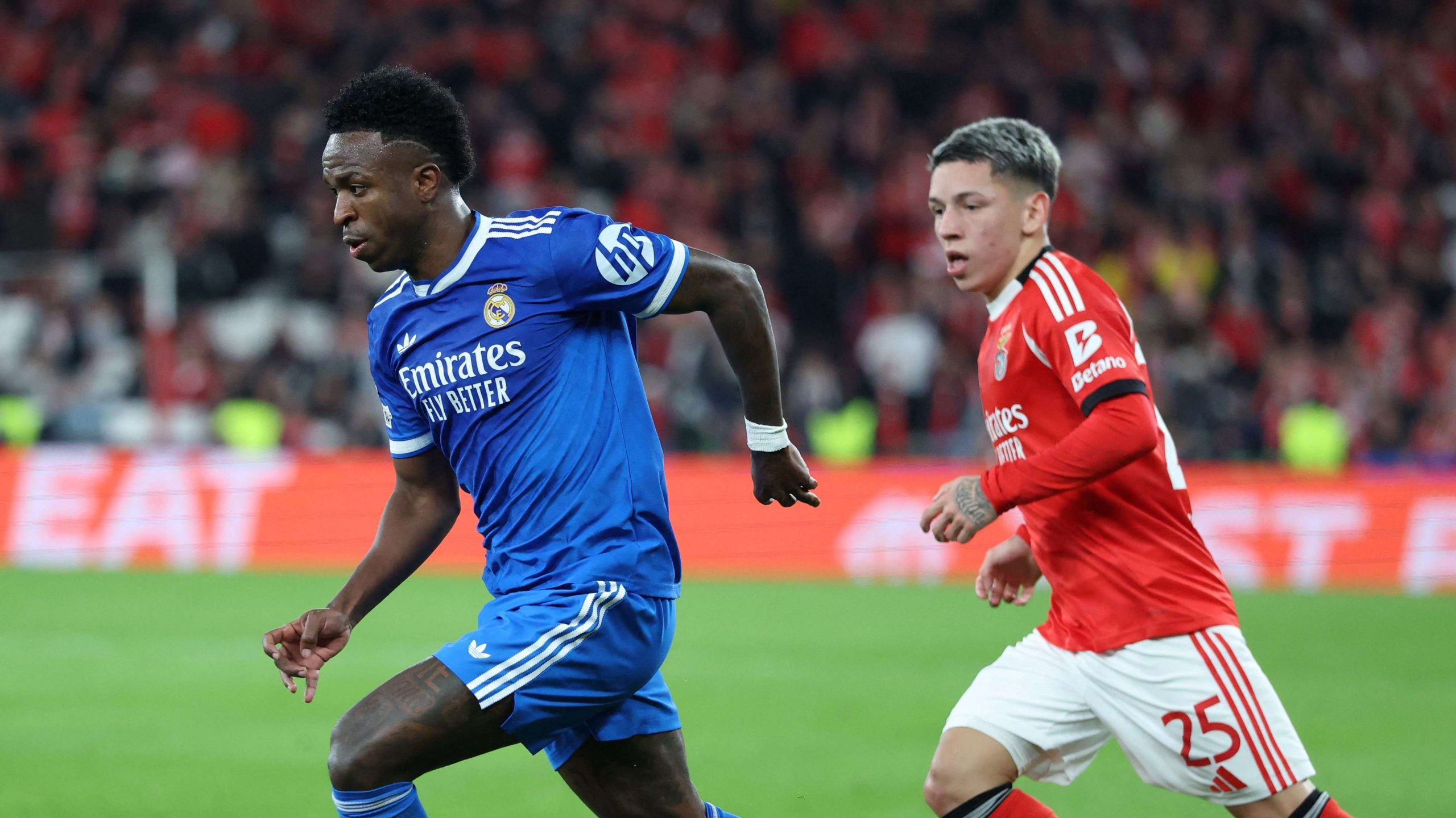 فيديو مسرب يفضح بريستياني: اتهامات العنصرية ضد فينيسيوس ليست الأولى