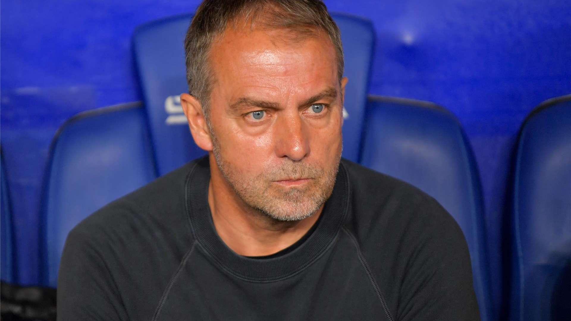 مواجهة برشلونة وليفانتي: 3 عوامل تدعم فليك لتجاوز عثرة الدوري الإسباني