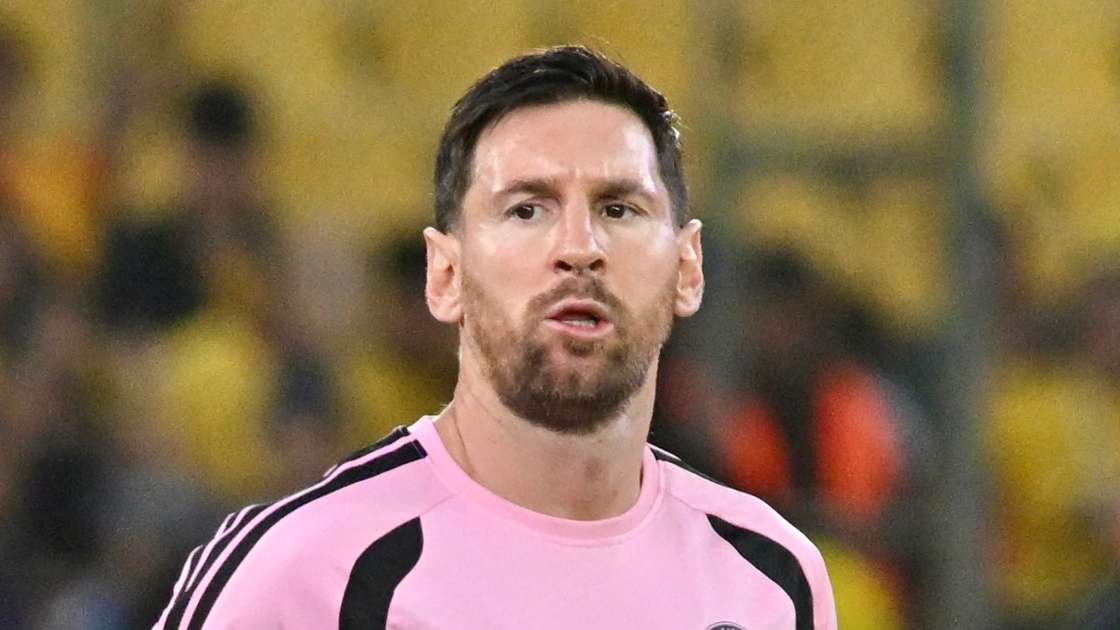 عودة ميسي لبرشلونة تتصدر وعود فيكتور فونت في انتخابات الرئاسة المقبلة