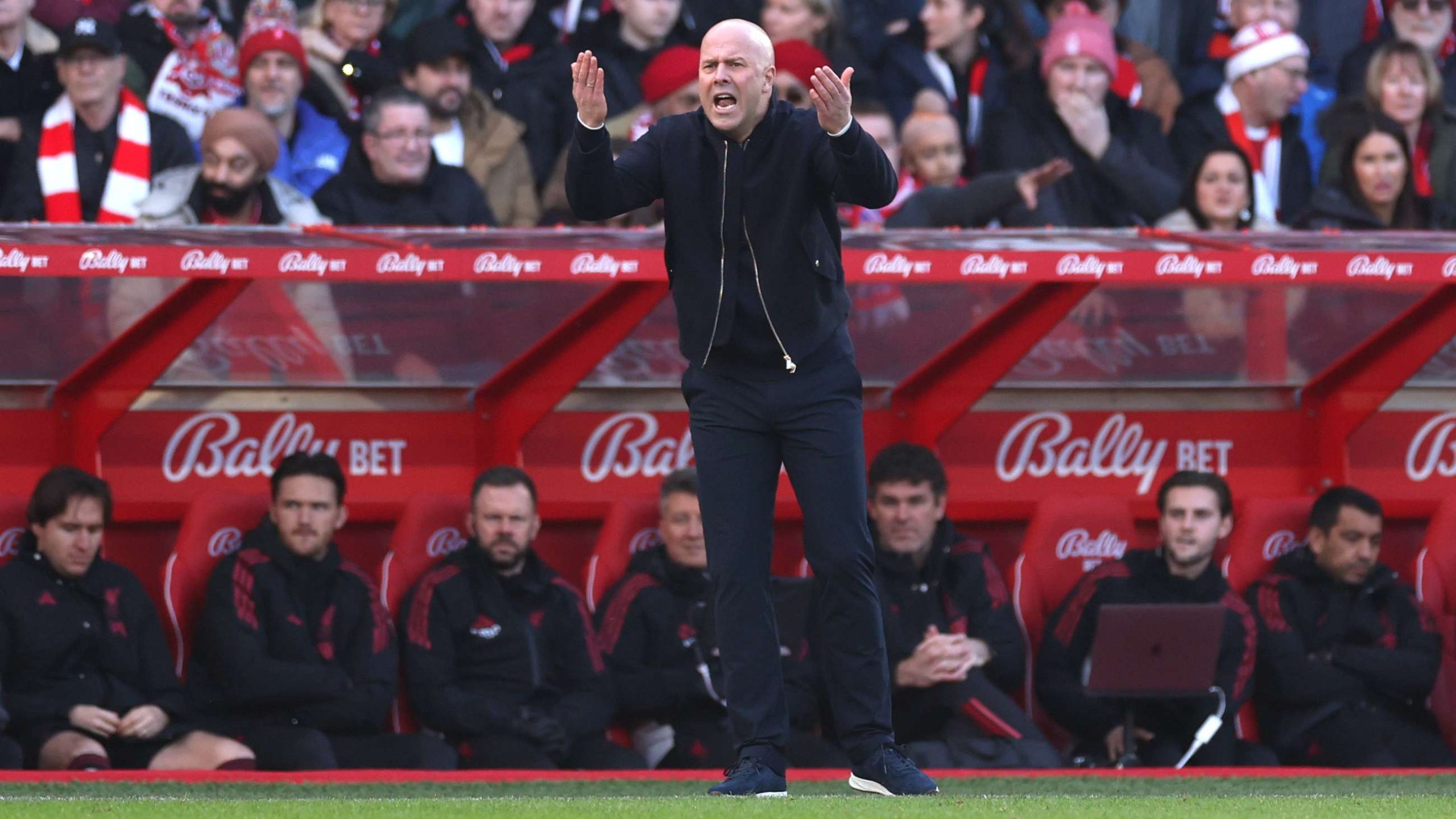 ليفربول ضد نوتنجهام فورست: سلوت يعترف بالمعجزة وهدف قاتل يشعل الصدارة