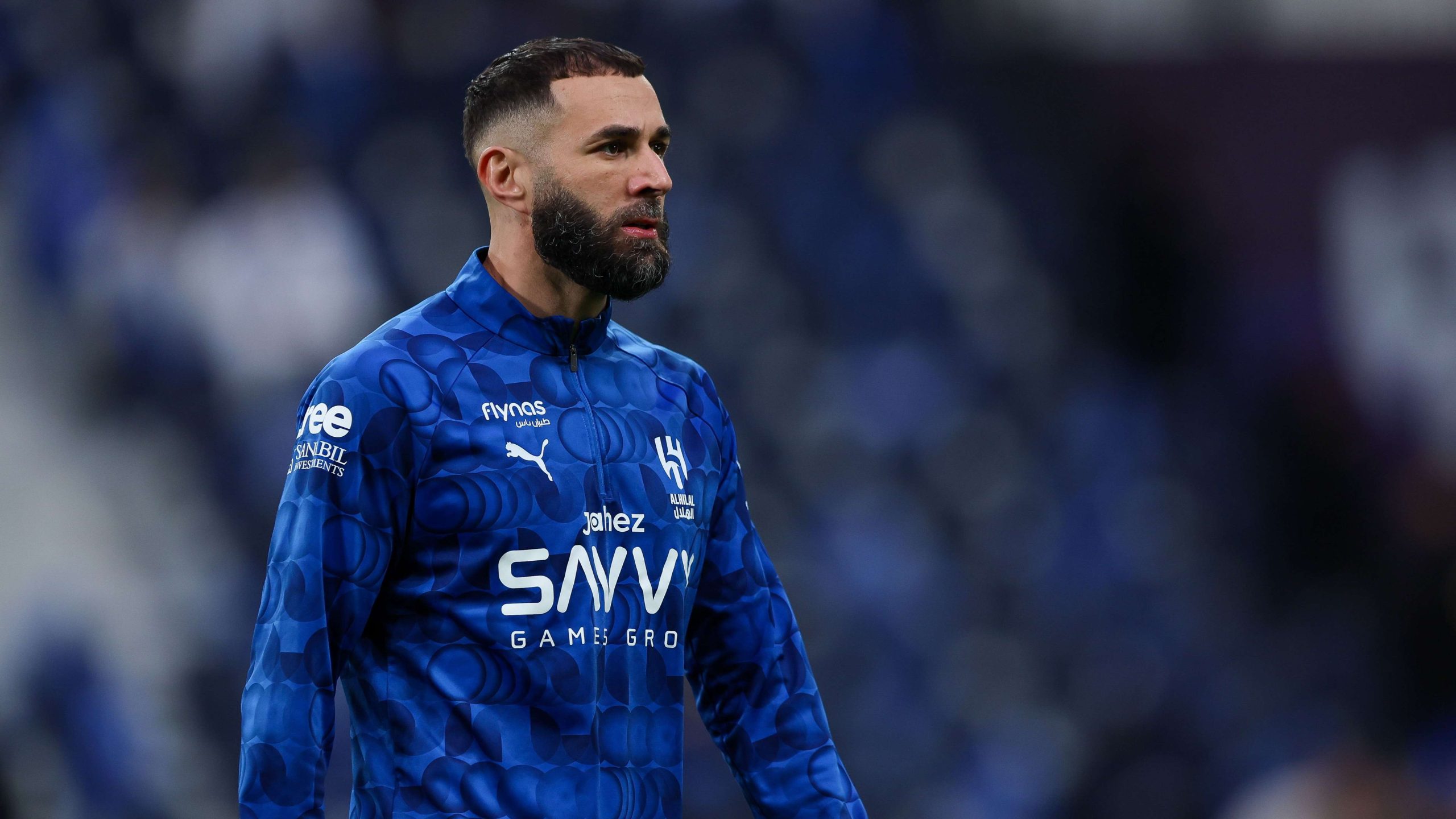 محمد نور يسخر من بنزيما بعد كلاسيكو الهلال والاتحاد المثير