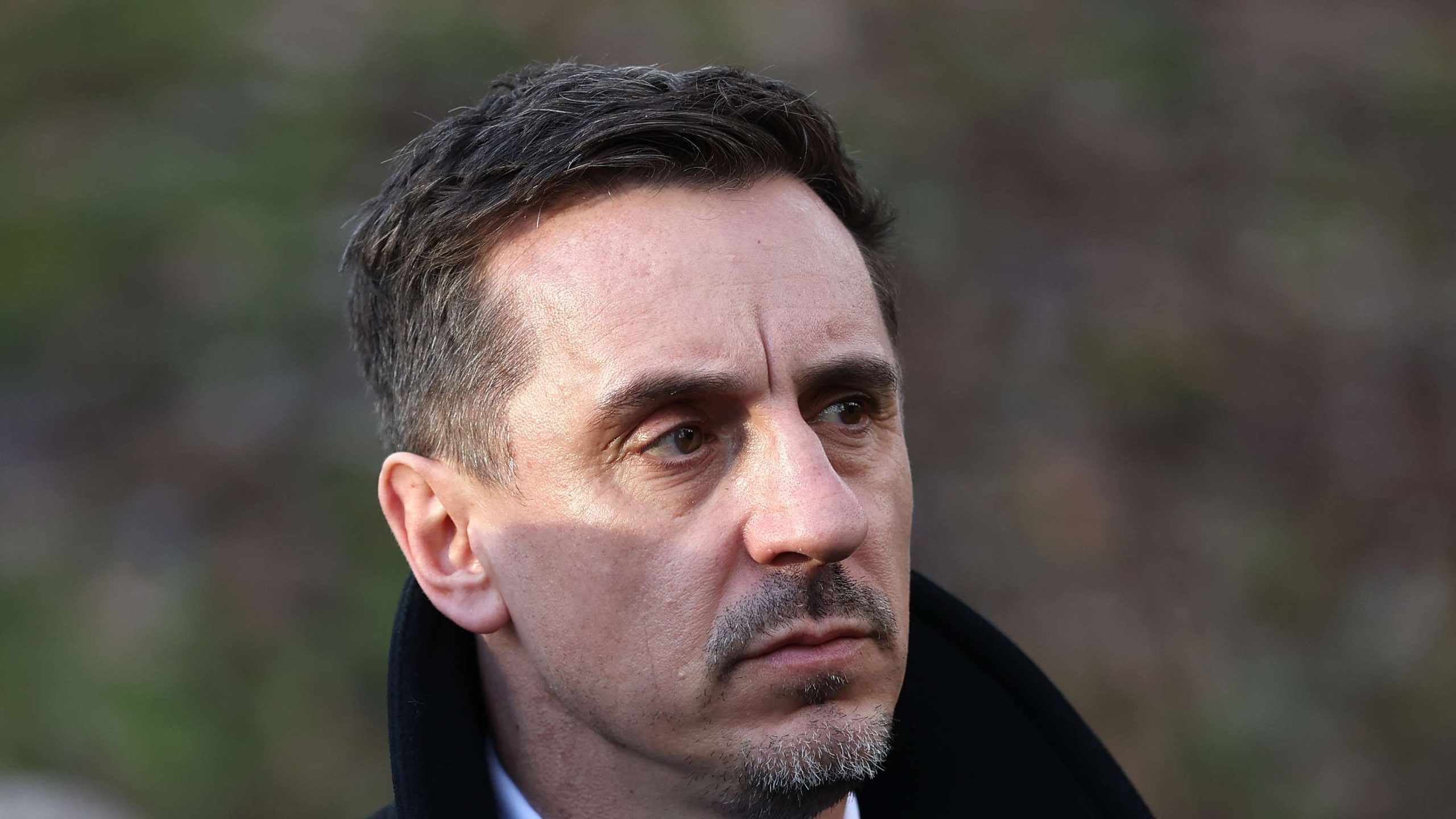 ديربي شمال لندن يشتعل.. غضب جاري نيفيل وانفراد آرسنال بالصدارة