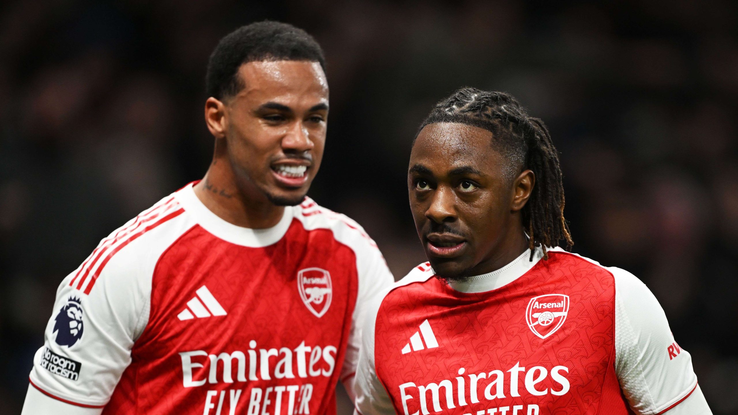 ديربي شمال لندن.. جابرييل يسخر من توتنهام بـ “الرقم 4” بعد زلزال الرباعية