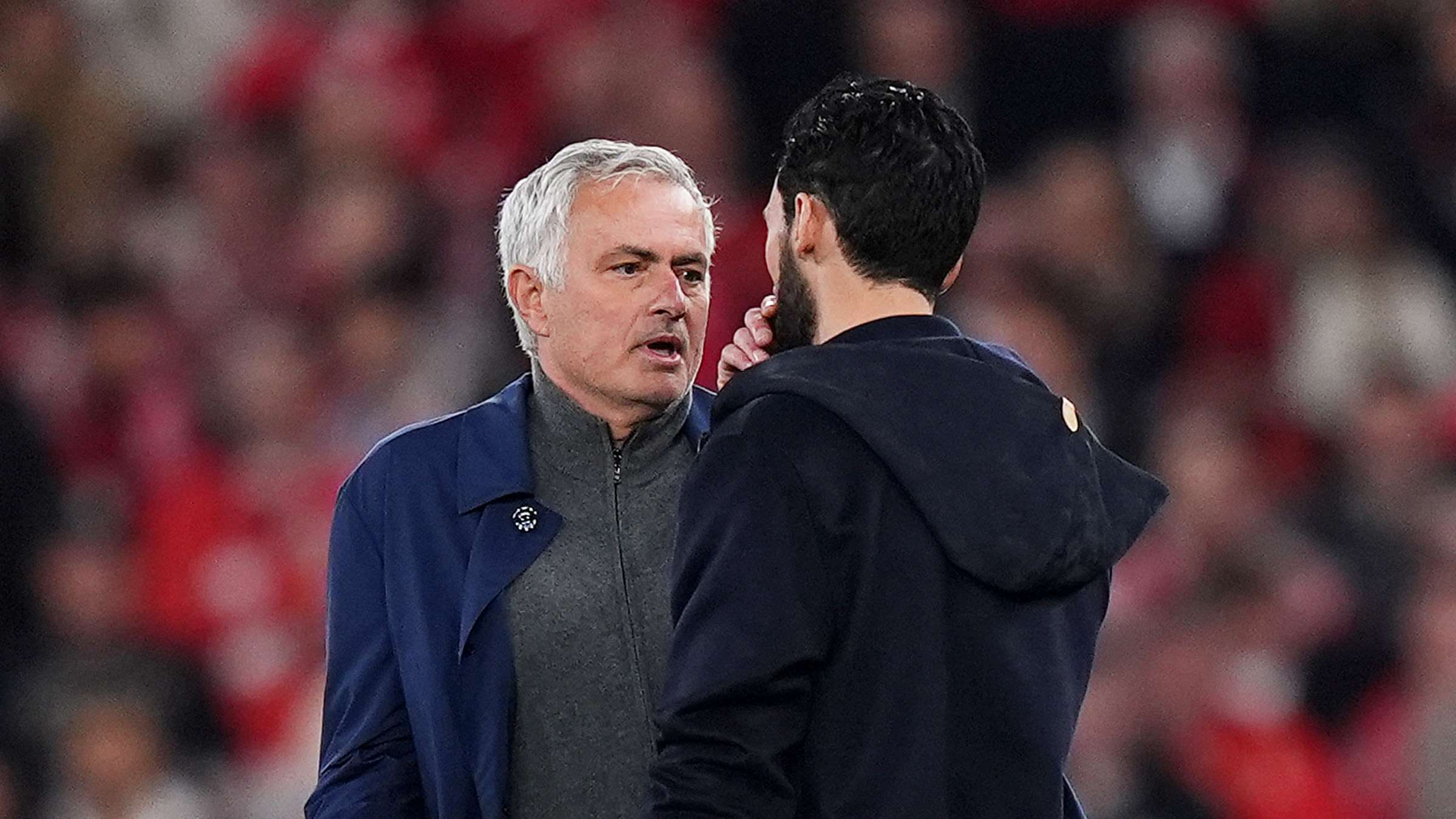 مورينيو وريال مدريد.. “السبيشال وان” يشعل الصدام بقرار مفاجئ وصمت غامض