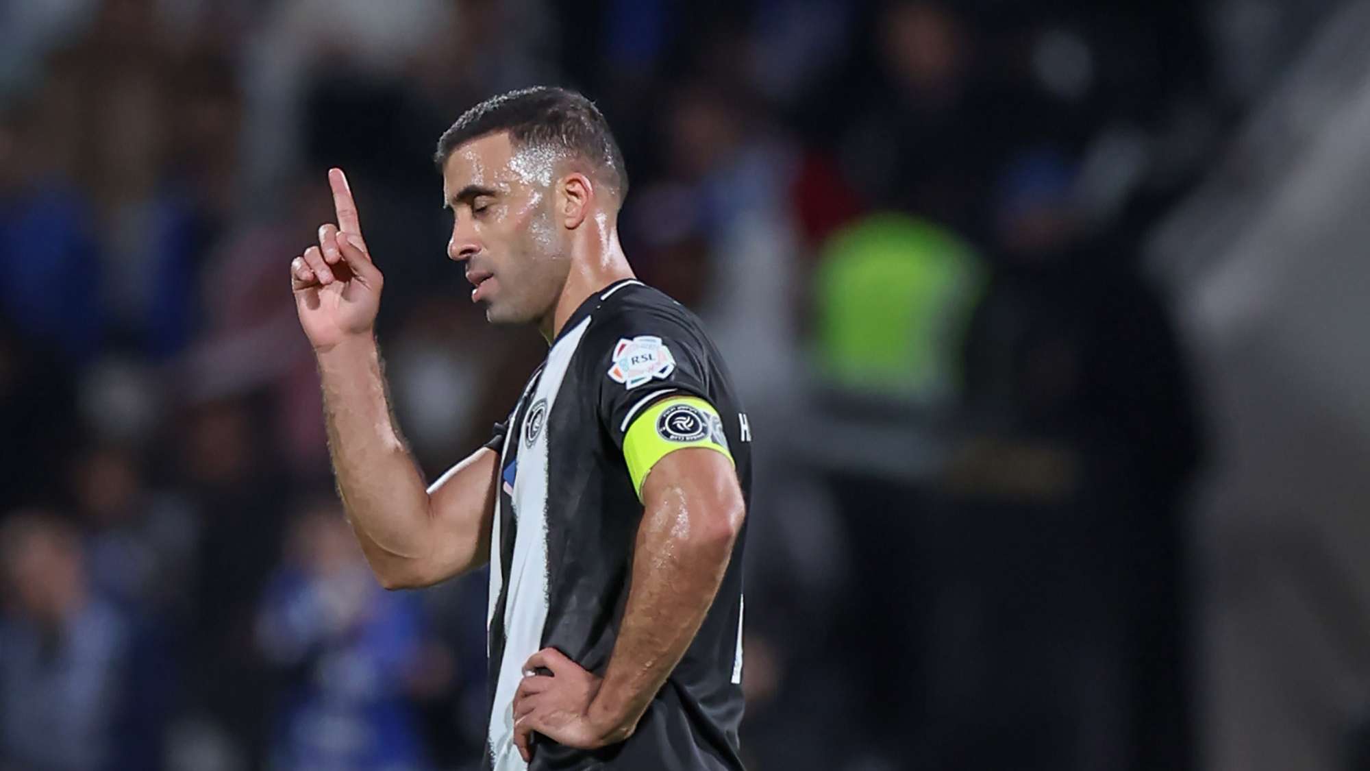 أزمة حمد الله ونور الدين زكري تشتعل في ليلة انتصار الشباب المثيرة