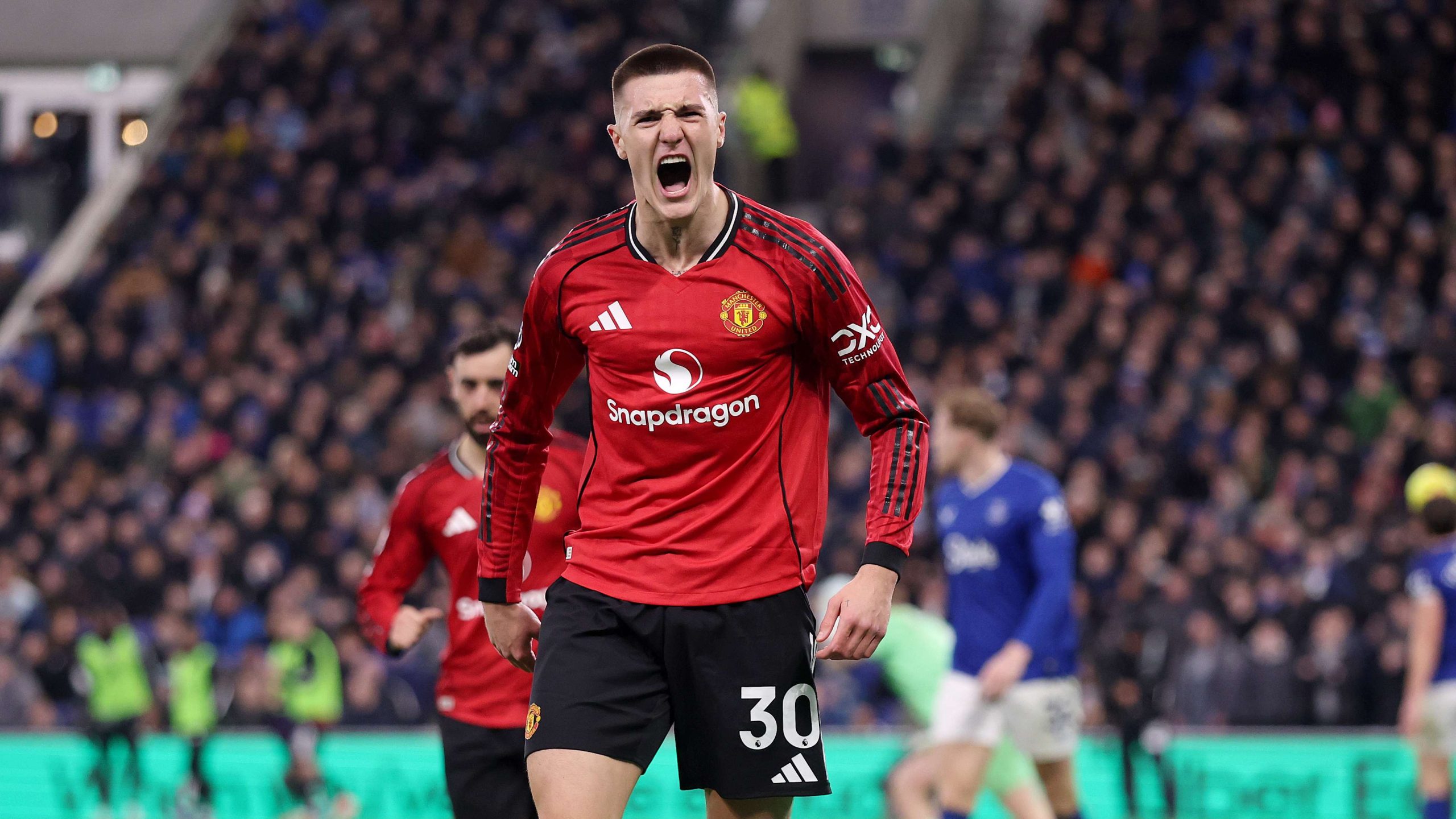 بنجامين سيسكو مع مانشستر يونايتد.. انفجار “البديل السوبر” في أولد ترافورد