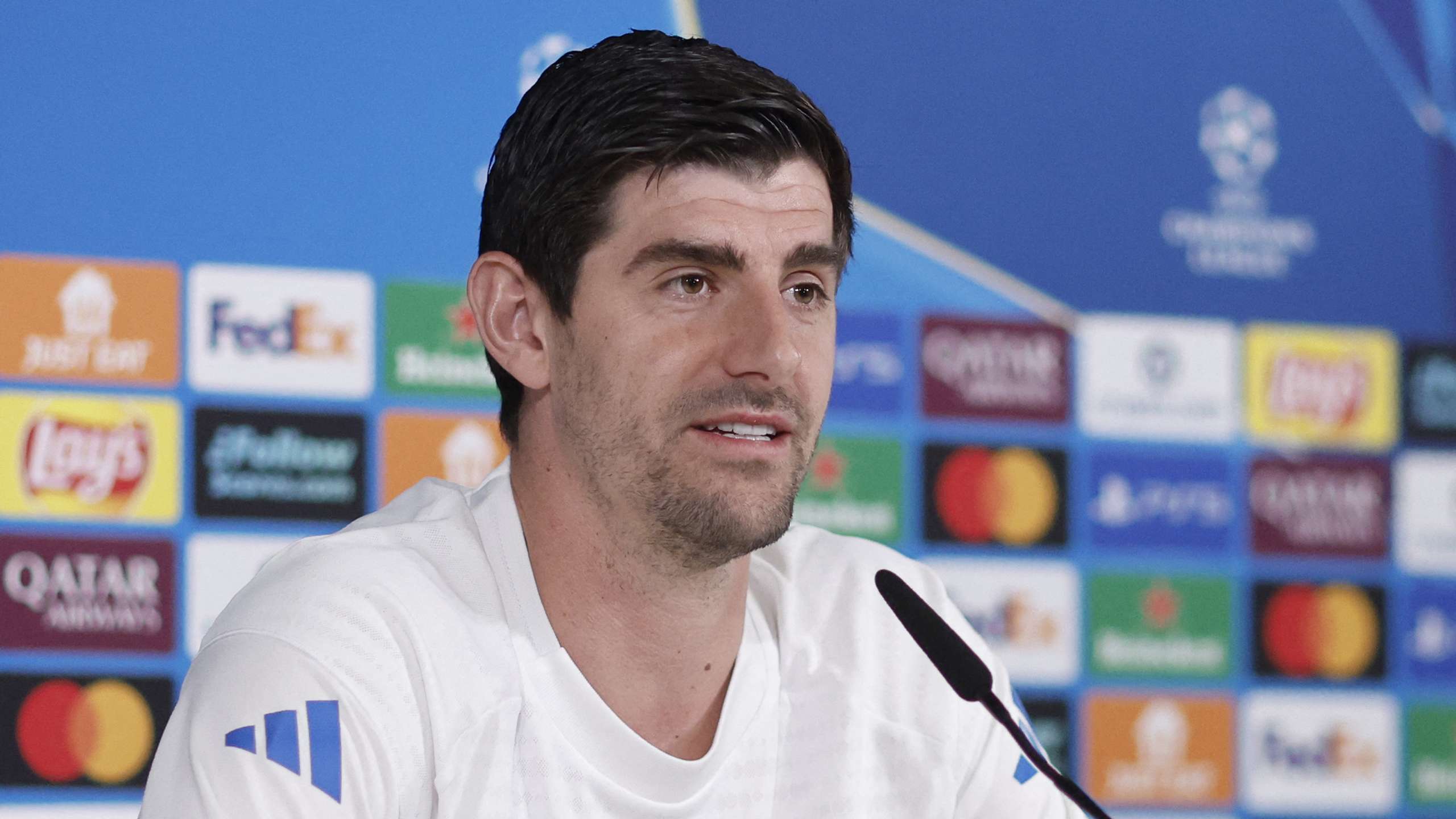 مباراة ريال مدريد وبنفيكا تشعل تصريحات تيبو كورتوا النارية قبل الصدام القاري