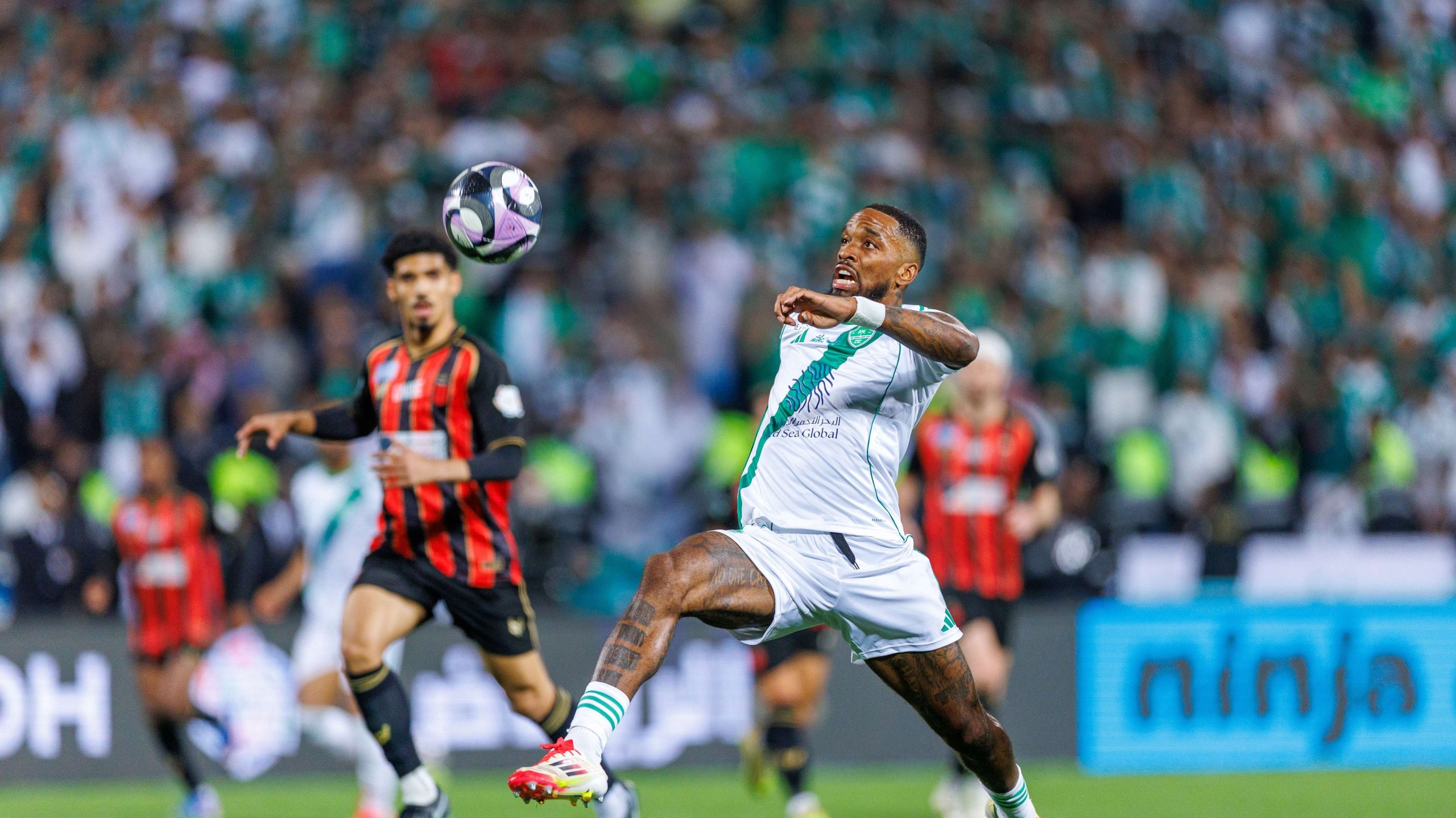 إلغاء هدفي الأهلي يثير الجدل.. خبير تحكيمي يحسم الواقعة المثيرة