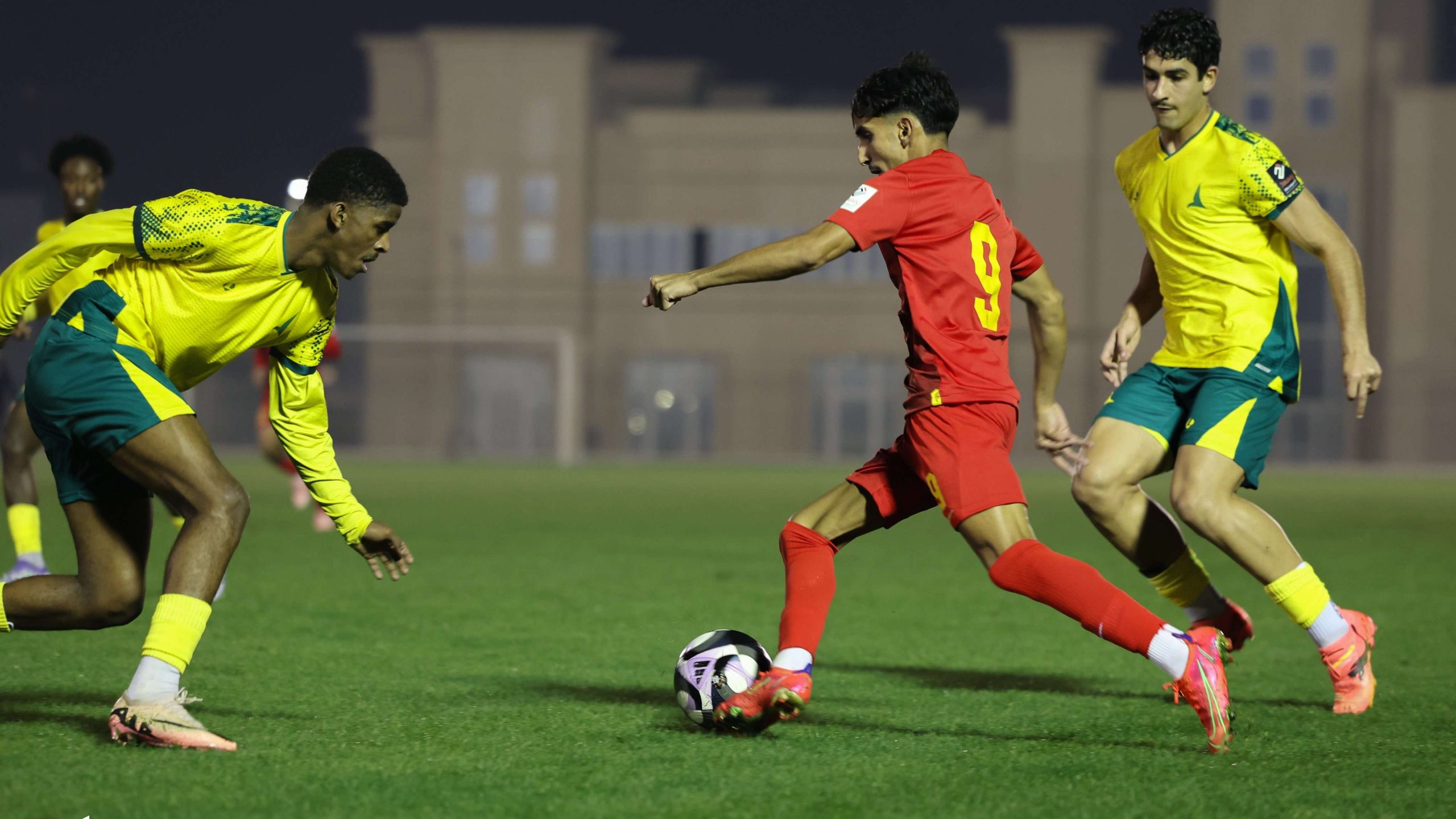 دوري جوي للنخبة: 5 مواهب تخطف الأنظار في قمة الجولة 17