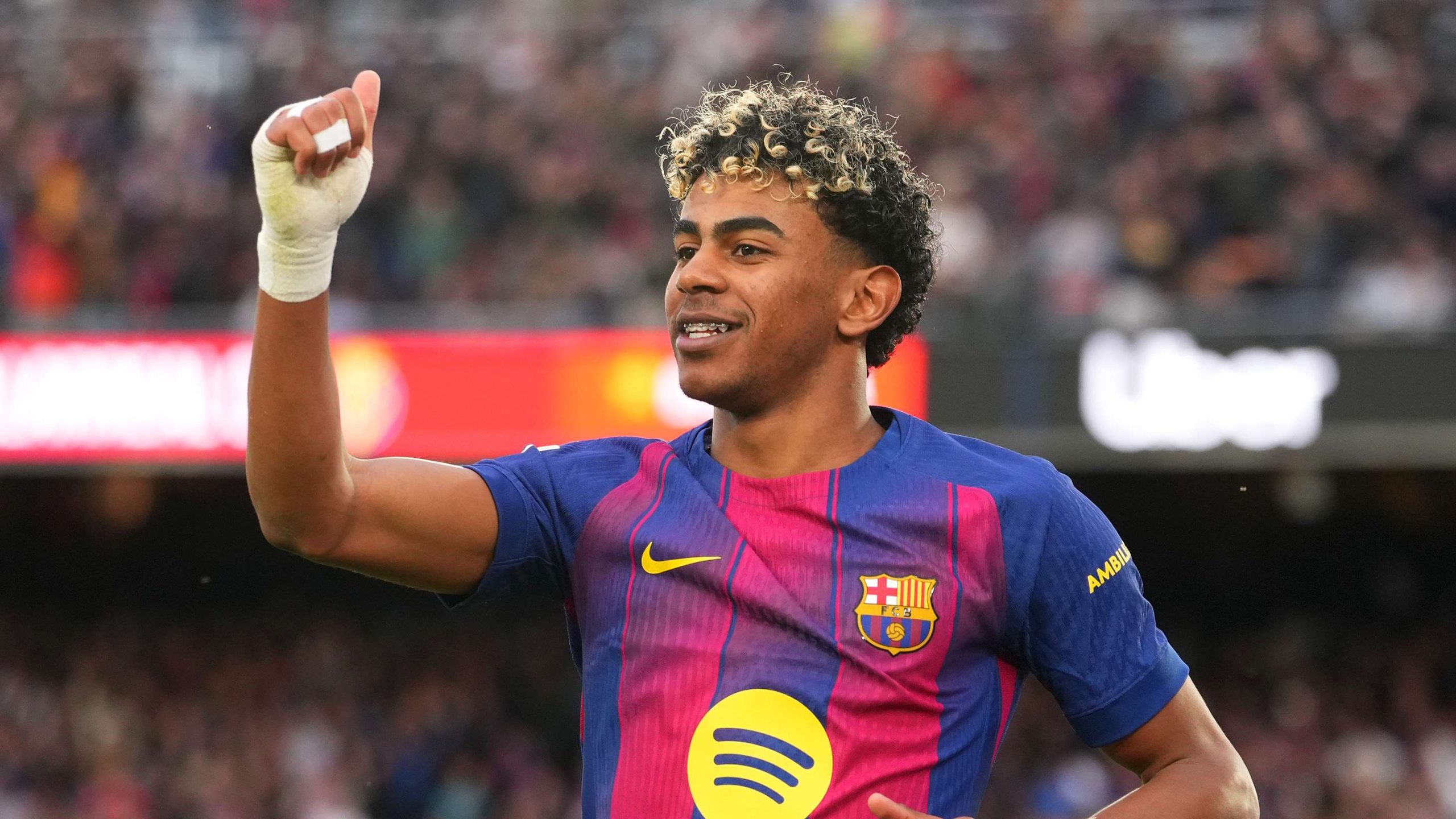 صدارة برشلونة للدوري الإسباني تشتعل برباعية مدوية وهاتريك يامال