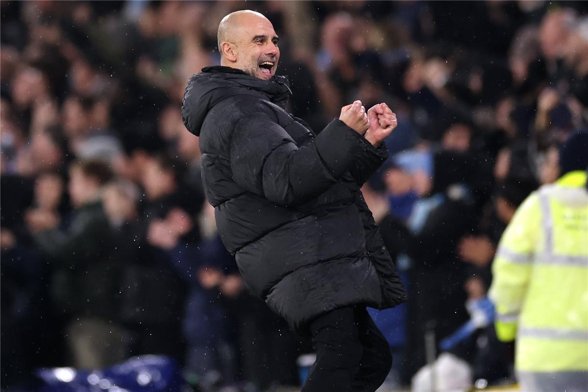 حصريًا: تفسير جوارديولا لإراحة هالاند ضد فولهام وتألق مرموش