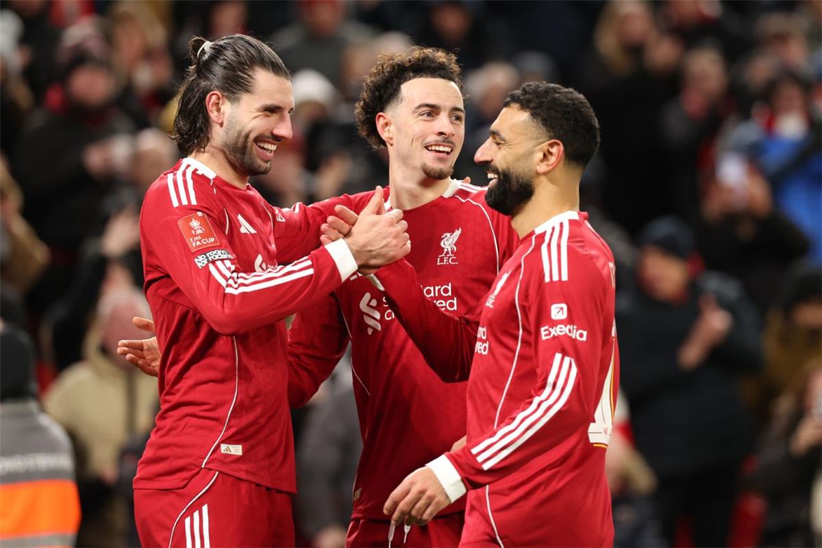 ماركو روسي يكشف: هل يقترب دومينيك سوبوسلاي من انتقال تاريخي إلى ريال مدريد؟