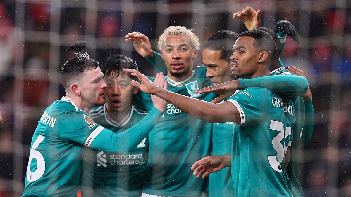 ميكا ريتشاردز يكشف: سر عودة ليفربول يكمن في تأثير فيرجيل فان دايك