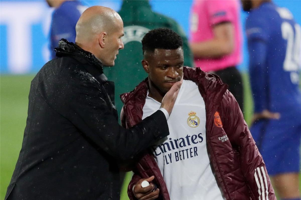 كيلور نافاس يكشف الأسرار: كيف صقل زين الدين زيدان موهبة فينيسيوس جونيور؟