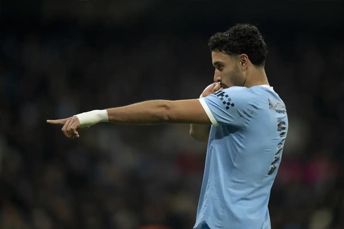 مفاجأة رابطة الدوري الإنجليزي: موقف عمر مرموش في تشكيل مانشستر سيتي ضد نيوكاسل يثير الجدل رغم تألقه التاريخي!