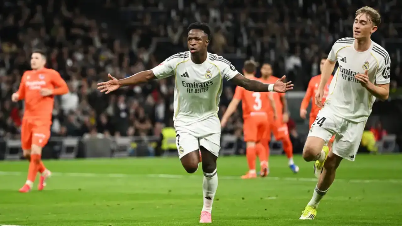 ملخص ريال مدريد ضد ريال سوسيداد. فينيسوس يعوض مبابي والريال يمطر الشباك