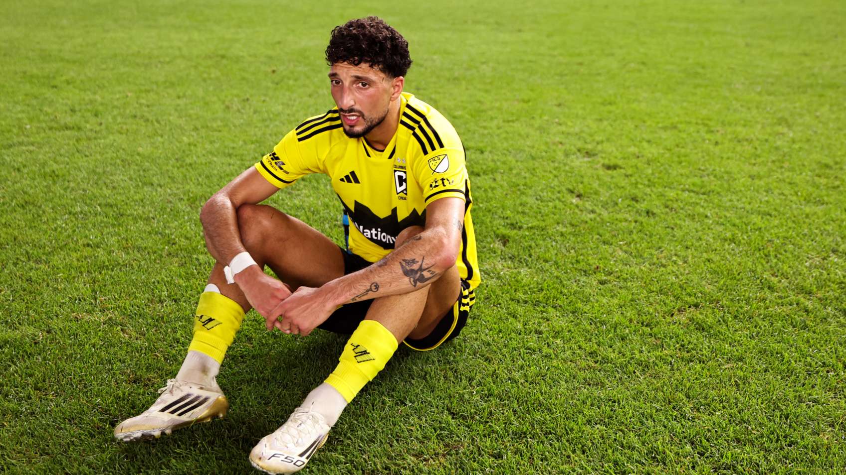 وسام أبو علي يسجل ويضيع ركلة جزاء في تعادل كولومبوس كرو