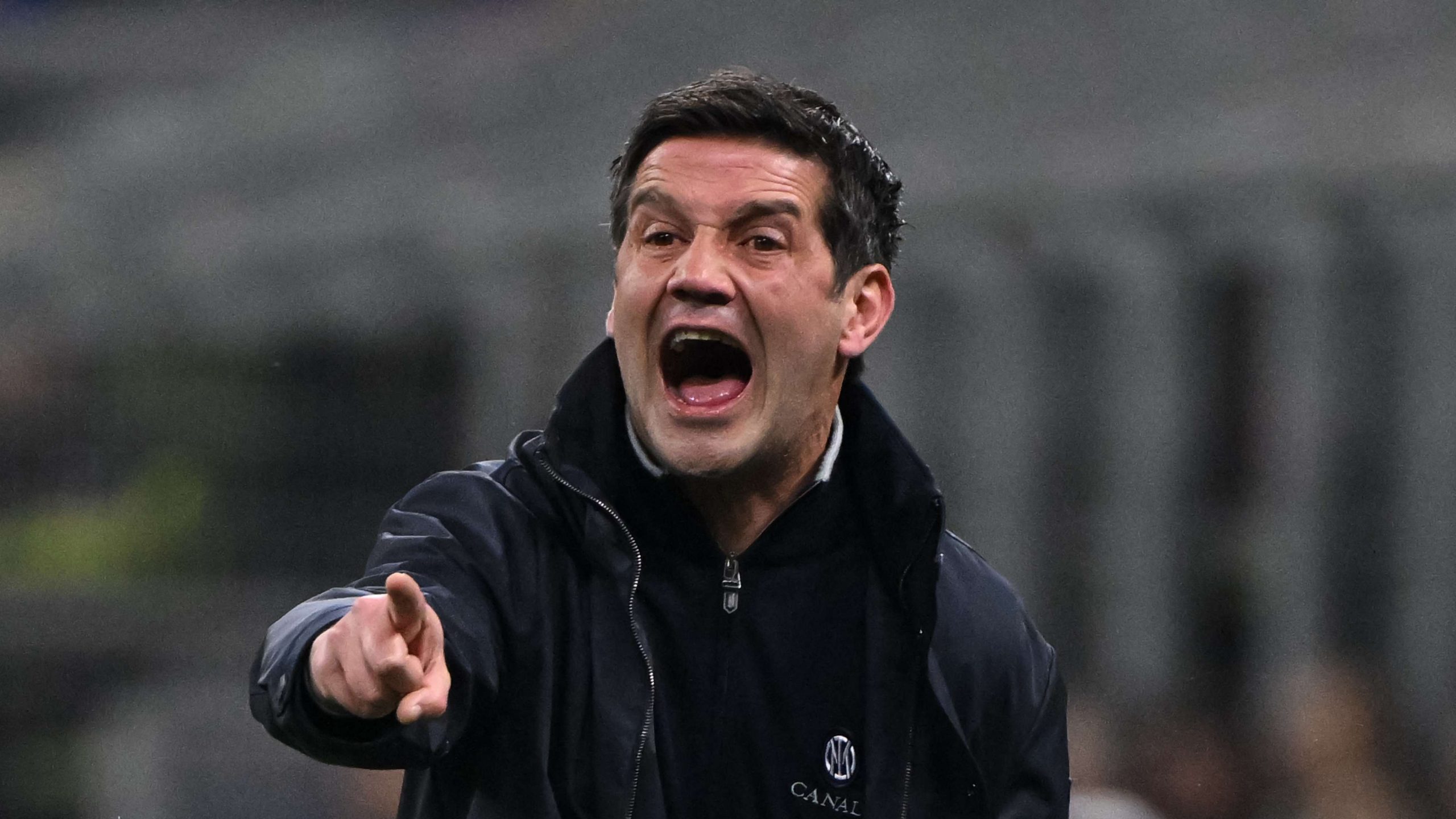 لقب الدوري الإيطالي لم يحسم.. كيفو يحذر نجوم إنتر بعد الفوز على جنوى