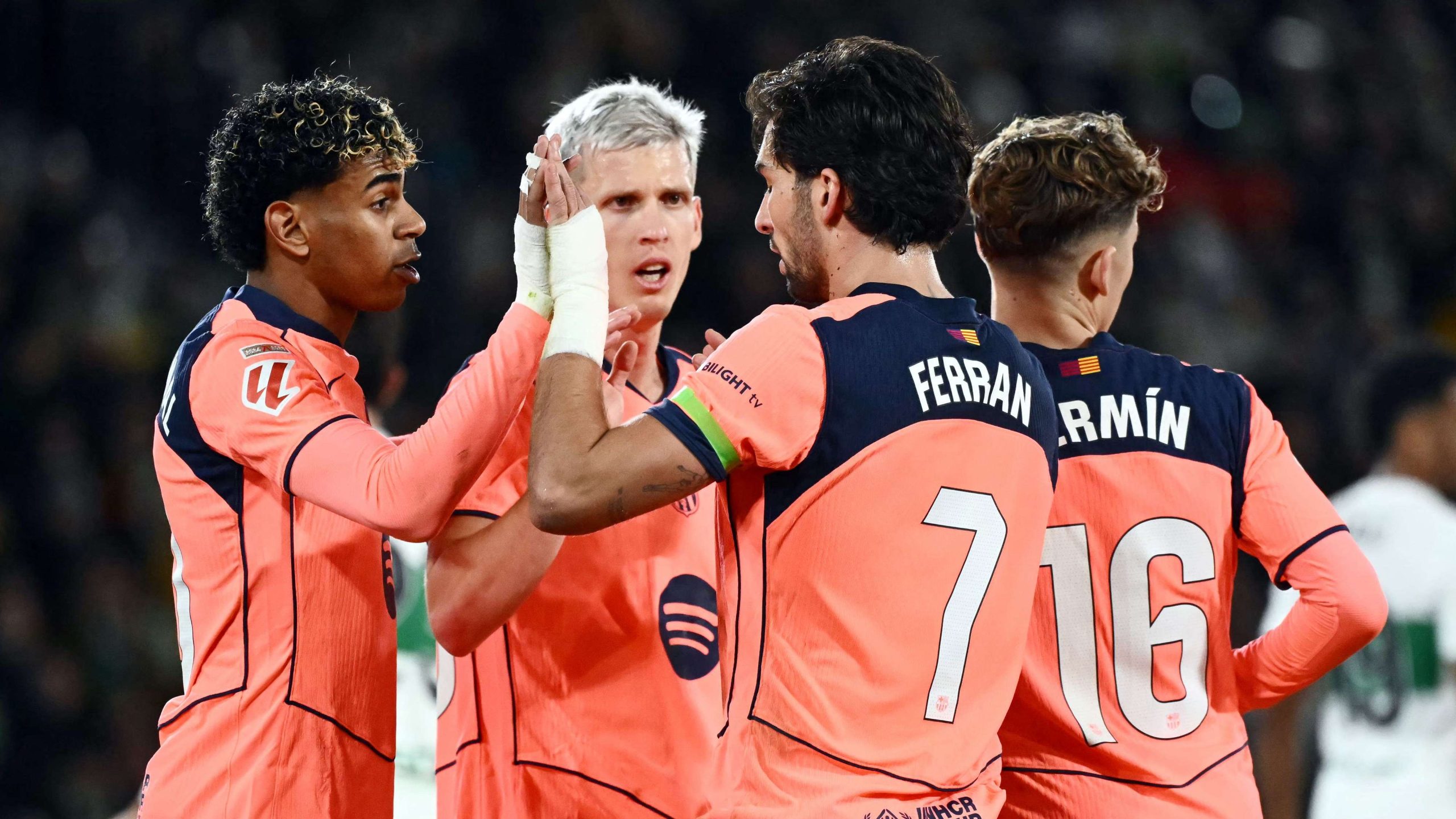 تجديد عقد فيران توريس يتصدر أولويات برشلونة لتأمين مستقبل الهجوم