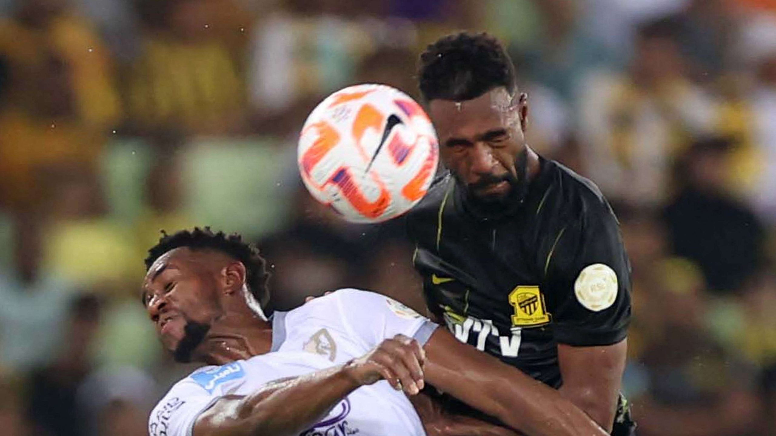 أزمة مهند الشنقيطي: الهلال السعودي يدرس التصعيد القانوني ضد المسيئين