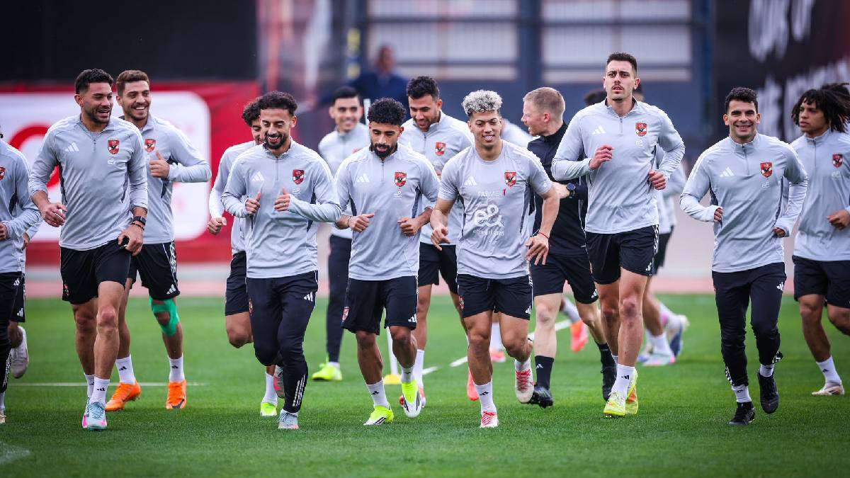 صدمة لجماهير الأحمر.. هل يحرم “كاف” الأهلي من مشجعيه في موقعة الترجي التونسي؟